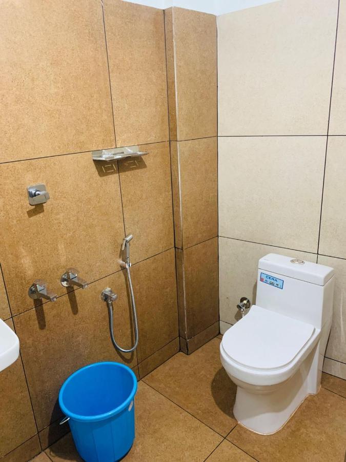Отель Apsara Residency Perintalmanna Экстерьер фото