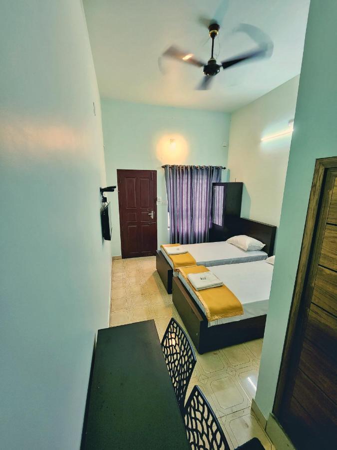 Отель Apsara Residency Perintalmanna Экстерьер фото