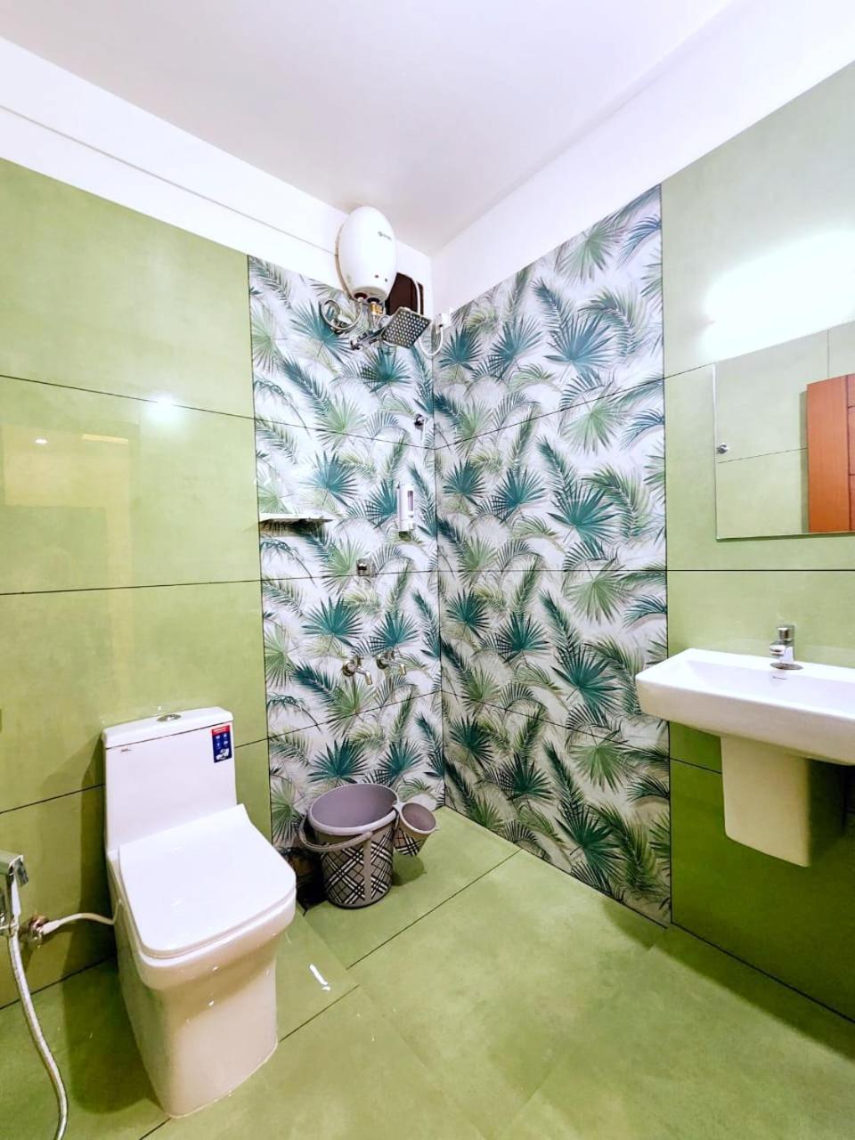Отель Apsara Residency Perintalmanna Экстерьер фото